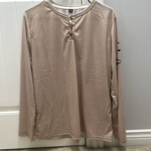 3/$15 NWOT men’s long sleeve shirt large